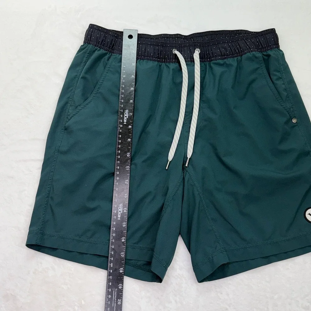 Vuori Kore Athletic Shorts Forest Green Medium